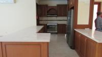 TC-CL122 - OPEN_KITCHEN.JPG