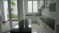 TC-KM010 - OPEN_KITCHEN.JPG