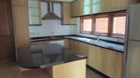 TC-CL044 - CLOSED_KITCHEN.JPG