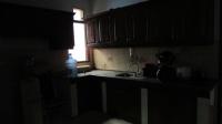 TC-KN044 - CLOSED_KITCHEN.JPG