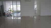 TC-KM010 - IMG_2936.JPG