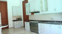 TC-KM221 - IMG_2072.JPG