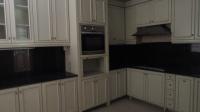 TC-PI046 - CLOSED_KITCHEN.JPG