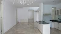 TC-KM143 - OPEN_KITCHEN.JPG