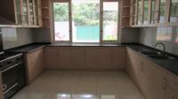 TC-CL218 - CLOSED_KITCHEN.JPG