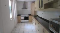 TC-KMU034 - CLOSED_KITCHEN.JPG