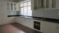 TC-KM032 - CLOSED_KITCHEN.JPG