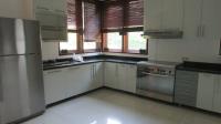 TC-KM139 - CLOSED_KITCHEN.JPG