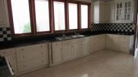 TC-AP036 - CLOSED_KITCHEN.JPG
